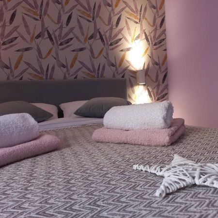 Apartman Central Place Belgrado Esterno foto