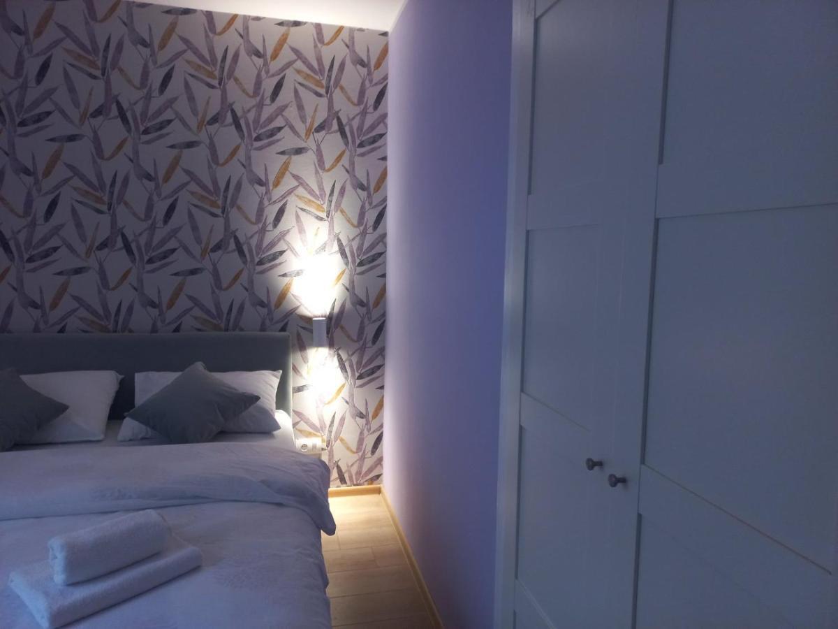 Apartman Central Place Belgrado Esterno foto