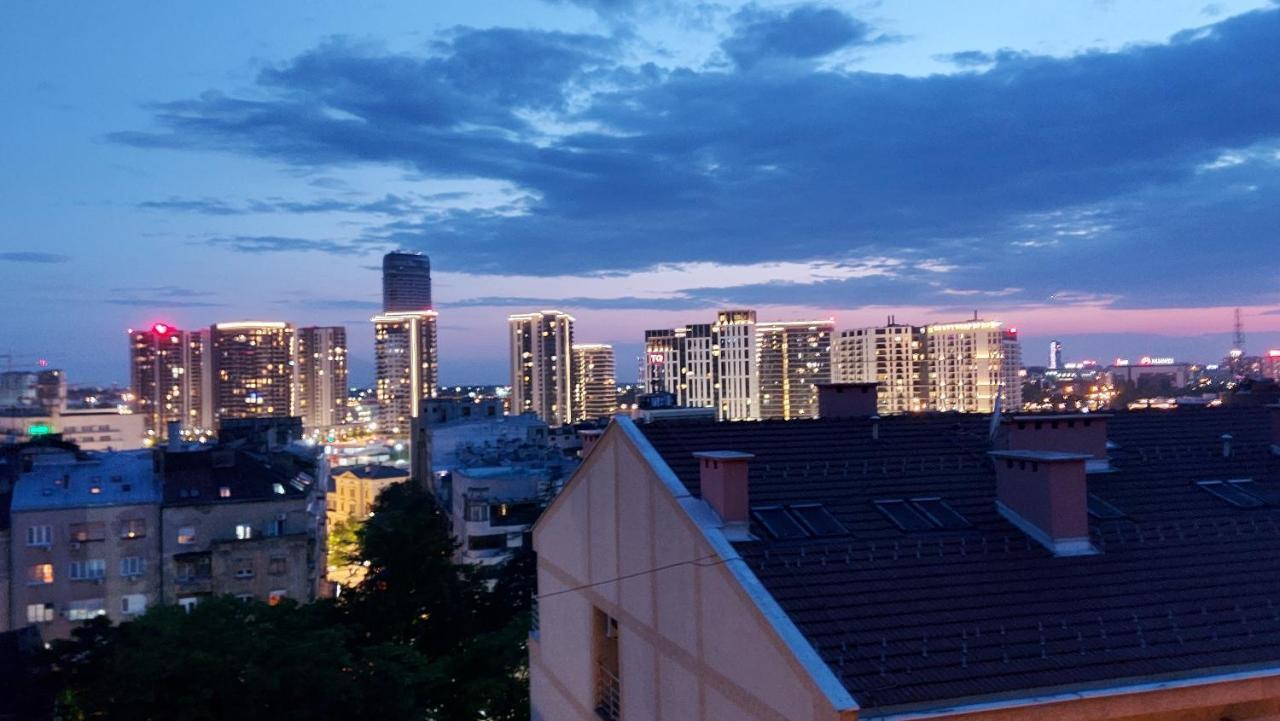 Apartman Central Place Belgrado Esterno foto